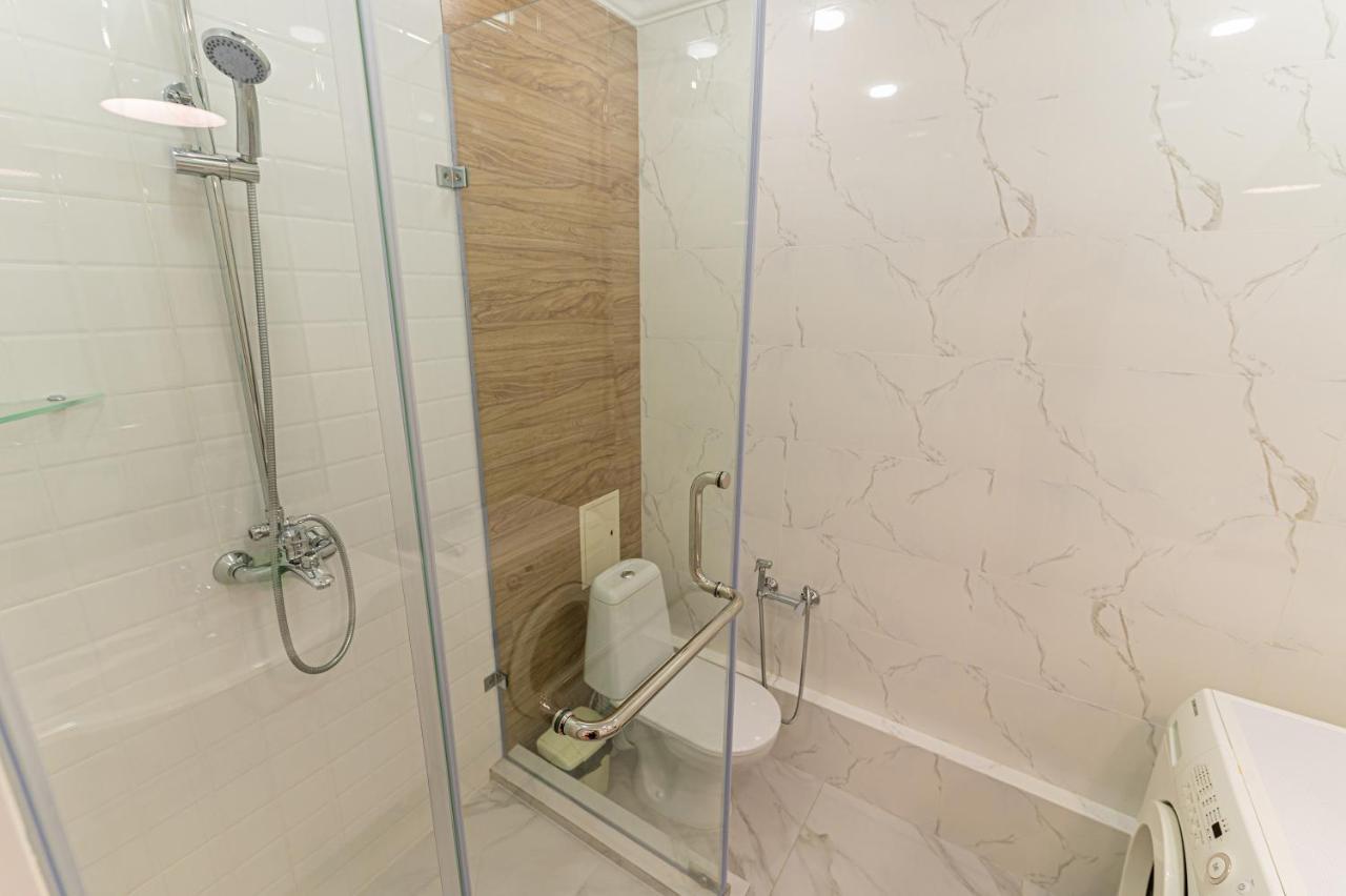 Золотой Квадрат Астаны Apartamento Astana Exterior foto